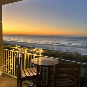 Pelican Isle Condominiums - Sunset from the balcony - Vacation Rentals Near Me - Fort Walton Beach, Florida Pelican Isle Condominiums - Sunset from the balcony - Vacation Rentals Near Me - Fort Walton Beach, Florida