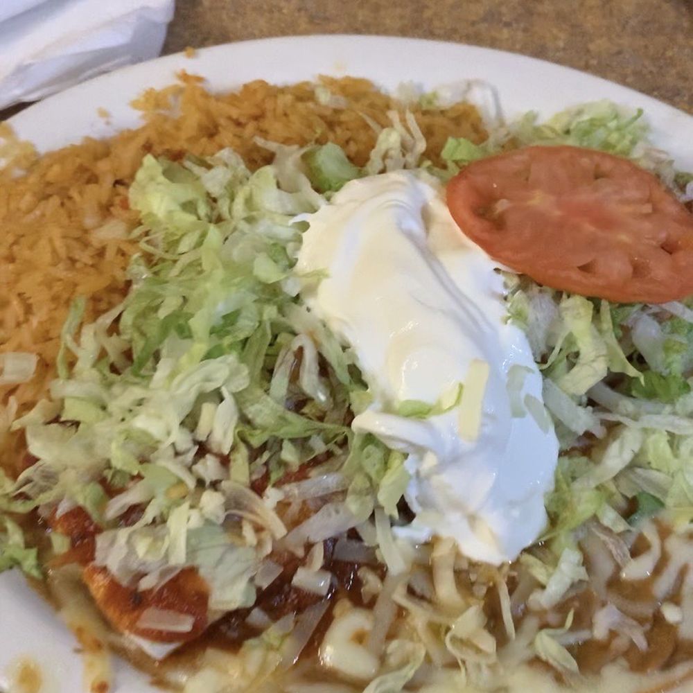 El Tapatio Mexican Restaurant - a plate of food - Mexican Near Me - Manhattan, Kansas El Tapatio Mexican Restaurant - a plate of food - Mexican Near Me - Manhattan, Kansas