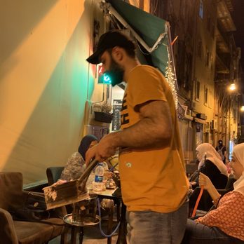Ara Sokak Kafe - Coffee & Tea Near Me - Istanbul, 34