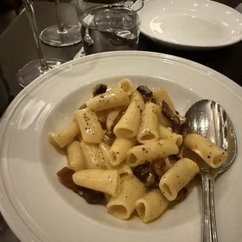 Il Carciofo - RIGATONI ALLA CARBONARA - Italian Near Me - Chicago, Illinois