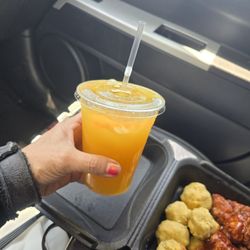 The Bad Piggy Food - Jugo de Palcha (passion fruit juice)  Tastes like my grandma's