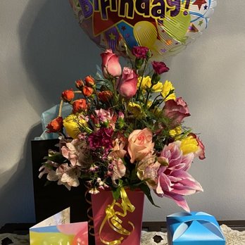 Lavish Blossoms - Flower arrangement - Floral Designers Near Me - Clearwater, Florida Lavish Blossoms - Flower arrangement - Floral Designers Near Me - Clearwater, Florida