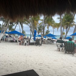 Club de Playa Paraíso - Beach view