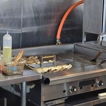 Shawarma Royale - Flat top grill - Middle Eastern Near Me - Pickering, Ontario