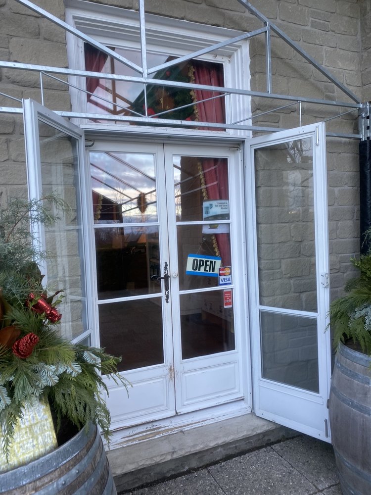 ORGANIZED CRIME WINERY 26 Photos & 17 Reviews 4043 Mountainview Rd