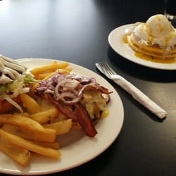 The Java Hut - Burger on the left and the amazing tropical mango crepe on the right. From The Java Hut!
