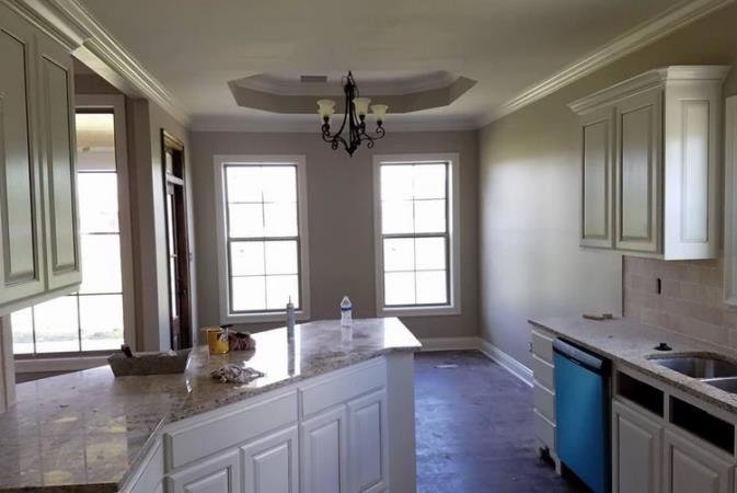 Slide of Esteban Construction