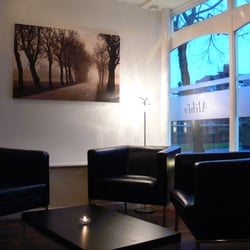 Alibis Wine Bar & Restaurant