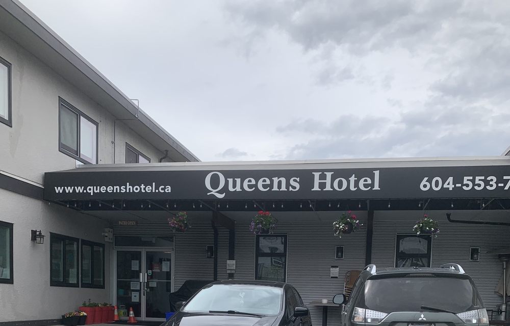 Queens Hotel