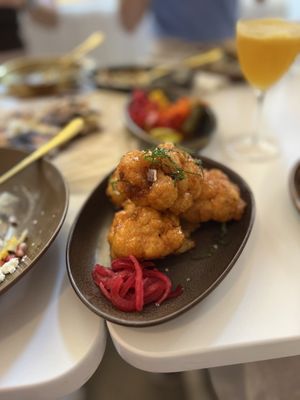 Motek Flatiron by null