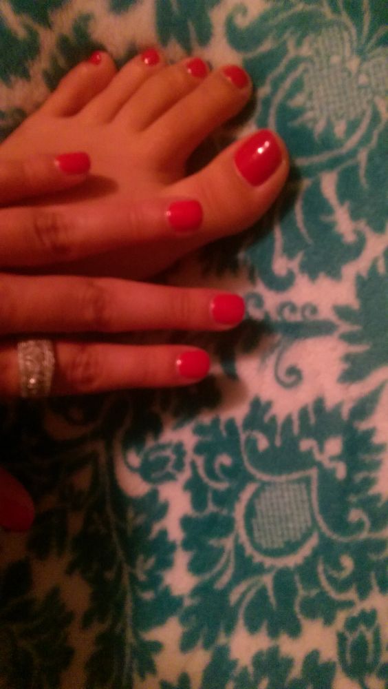 La Vie Nail Spa Logo