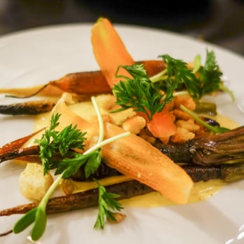Spoon and Stable - Fire Roasted Carrots-
sunflower seeds, croutons, yogurt-curry dressing - New American Near Me - Minneapolis, Minnesota Spoon and Stable - Fire Roasted Carrots-
sunflower seeds, croutons, yogurt-curry dressing - New American Near Me - Minneapolis, Minnesota