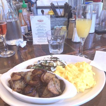 Toast - Crab cakes - Breakfast & Brunch Near Me - New Orleans, Louisiana Toast - Crab cakes - Breakfast & Brunch Near Me - New Orleans, Louisiana