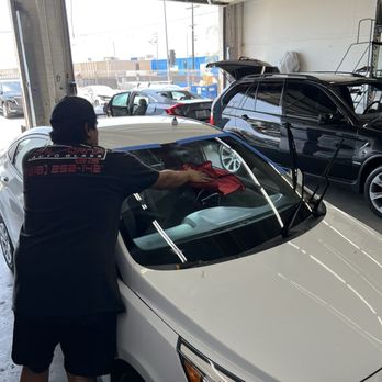 California Auto Glass - Auto Glass Services Near Me - Sun Valley, California California Auto Glass - Auto Glass Services Near Me - Sun Valley, California