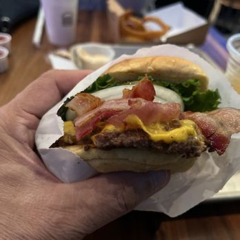 Shake Shack Encore Boston Harbor - Burger  Bacon Cheeseburger - Burgers Near Me - Everett, Massachusetts