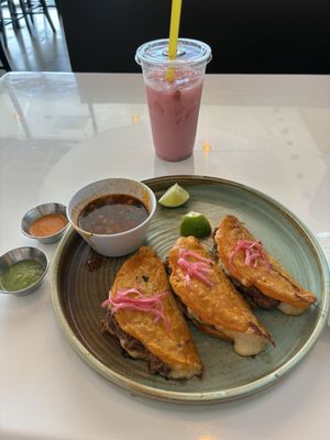 Qué Rico! by null
