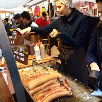 Greenwich Market - Giant hot dog - Public Markets Near Me - London, XGL