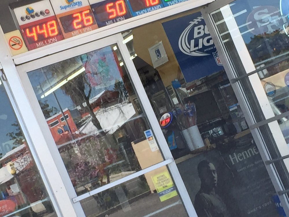 SUPER LIQUOR I Updated June 2024 1924 Minnewawa Ave, Clovis