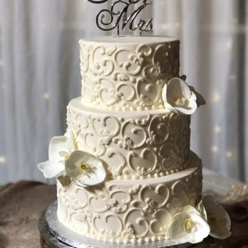 Lakeview Bakery - a three tiered wedding cake - Bakeries Near Me Lakeview Bakery - a three tiered wedding cake - Bakeries Near Me