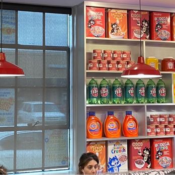Burger Bodega - Interior decor - Burgers Near Me - Houston, Texas