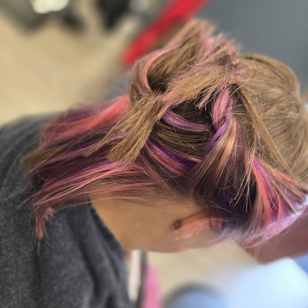 Niki THE BEST 10 HAIR SALONS near MARYLAND HEIGHTS, MO 63043