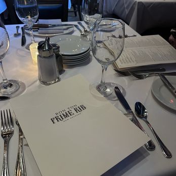 Bon Ton Prime Rib - Table setting. Simple menu with a great wine list. - Steakhouses Near Me - New Orleans, Louisiana Bon Ton Prime Rib - Table setting. Simple menu with a great wine list. - Steakhouses Near Me - New Orleans, Louisiana