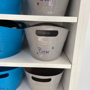 Blue Dog Pet Grooming - They have their own cubby too! - Pet Groomers Near Me - Virginia Beach, Virginia