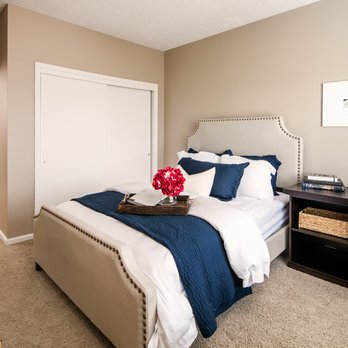 Wyndham Hill by Broadmoor - Apartments Near Me - Omaha, Nebraska Wyndham Hill by Broadmoor - Apartments Near Me - Omaha, Nebraska