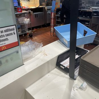 McDonald's - Never witnessed McDonalds this unkempt & manager onboard had zero concern to the disgusting dirt and smears. - Fast Food Near Me - Santa Maria, California