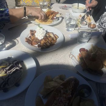 Lighthouse - Breakfast & Brunch Near Me - Newport Beach, California