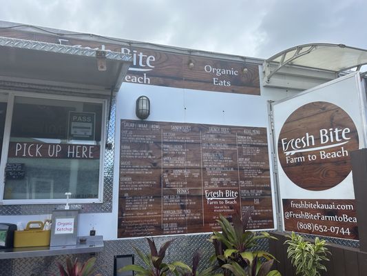 Fresh Bite Farm To Beach by null