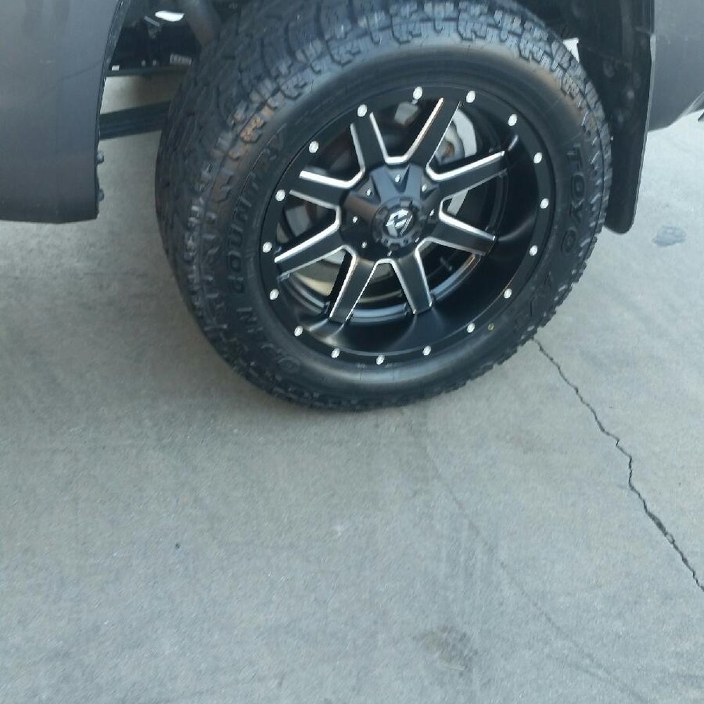 Discount Tire - Fuel maverick black 20"x10 285/55/20 toyo AT2 - Tires Near Me - Encinitas, California Discount Tire - Fuel maverick black 20"x10 285/55/20 toyo AT2 - Tires Near Me - Encinitas, California