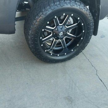 Discount Tire - Fuel maverick black 20"x10 285/55/20 toyo AT2 - Tires Near Me - Encinitas, California