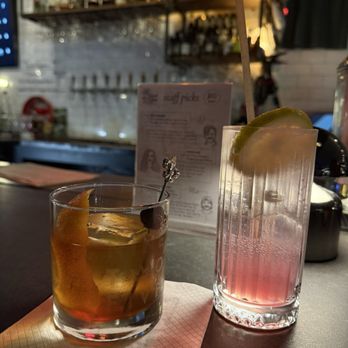 Nine Two Five - Old fashioned and first cut - Breweries Near Me - Pittsburgh, Pennsylvania Nine Two Five - Old fashioned and first cut - Breweries Near Me - Pittsburgh, Pennsylvania