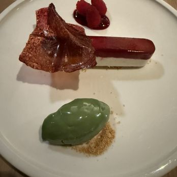 Quarter Acre - Cheesecake - New American Near Me - Dallas, Texas