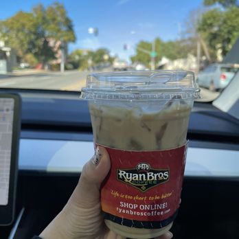 Ryan Bros Coffee - Iced vanilla latte - Coffee & Tea Near Me - San Diego, California Ryan Bros Coffee - Iced vanilla latte - Coffee & Tea Near Me - San Diego, California