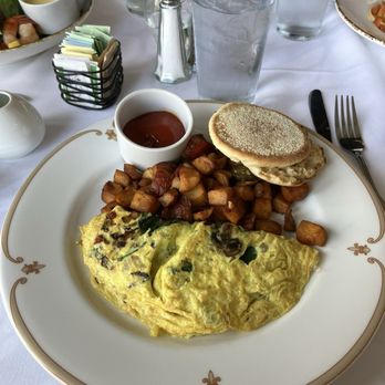 California Bistro - Vegetarian omelette and home fries. - Breakfast & Brunch Near Me - Rancho Mirage, California California Bistro - Vegetarian omelette and home fries. - Breakfast & Brunch Near Me - Rancho Mirage, California