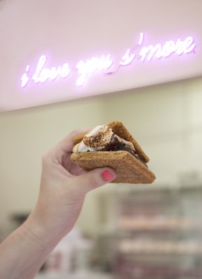 XO Marshmallow by null