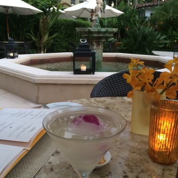 Cafe Boulud - Courtyard fountain - French Near Me - Palm Beach, Florida