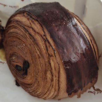 Vavin Dessert Bar - Chocolate croissant - Bakeries Near Me - Honolulu, Hawaii Vavin Dessert Bar - Chocolate croissant - Bakeries Near Me - Honolulu, Hawaii