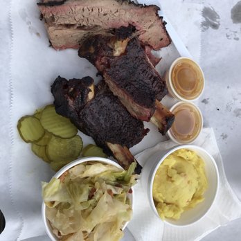 Brown's Bar-B-Que - Barbeque Near Me - Austin, Texas Brown's Bar-B-Que - Barbeque Near Me - Austin, Texas