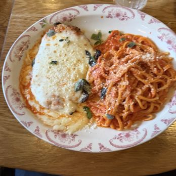 Grazie Nonna - Chicken Parmigiana with Vodka Sauce - Italian Near Me - Washington, DC, District of Columbia