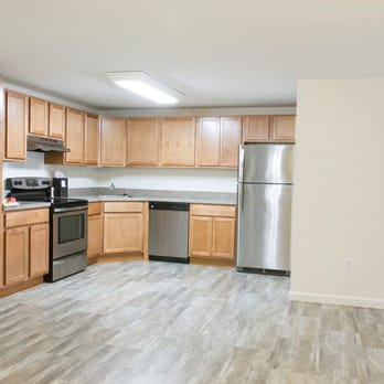 Carlton Place - Kitchen - Apartments Near Me - Lowell, Massachusetts Carlton Place - Kitchen - Apartments Near Me - Lowell, Massachusetts