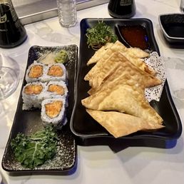 Crab Rangoons