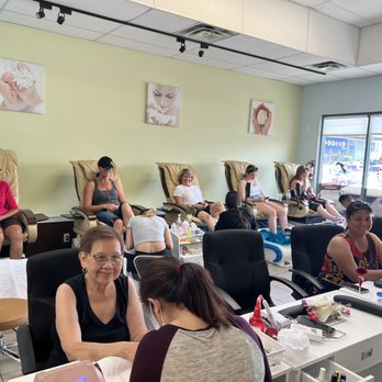 TYTY Nails - Nail Salons Near Me - Courtenay, British Columbia