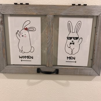 Cafe Tokki - restroom signs - Desserts Near Me - Lynnwood, Washington