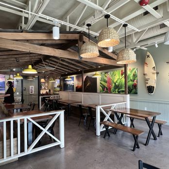 Mo' Bettahs Hawaiian Style Food - Indoor dining area - Hawaiian Near Me - Hurst, Texas Mo' Bettahs Hawaiian Style Food - Indoor dining area - Hawaiian Near Me - Hurst, Texas