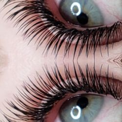 Beach House Lashes - Fun with Classic lashes