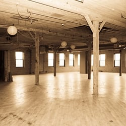 Solar Arts Building - Part of the 3rd Floor event space - unadorned.