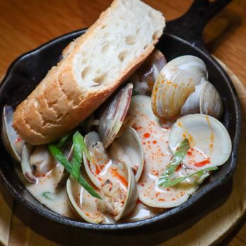 Sierra Nevada Taproom - Tom Kha Clams @tiffhuangry - Breweries Near Me - Mills River, North Carolina Sierra Nevada Taproom - Tom Kha Clams @tiffhuangry - Breweries Near Me - Mills River, North Carolina
